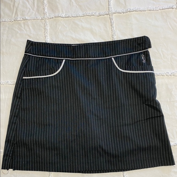 IZOD Women’s Golf Skort - Picture 1 of 1